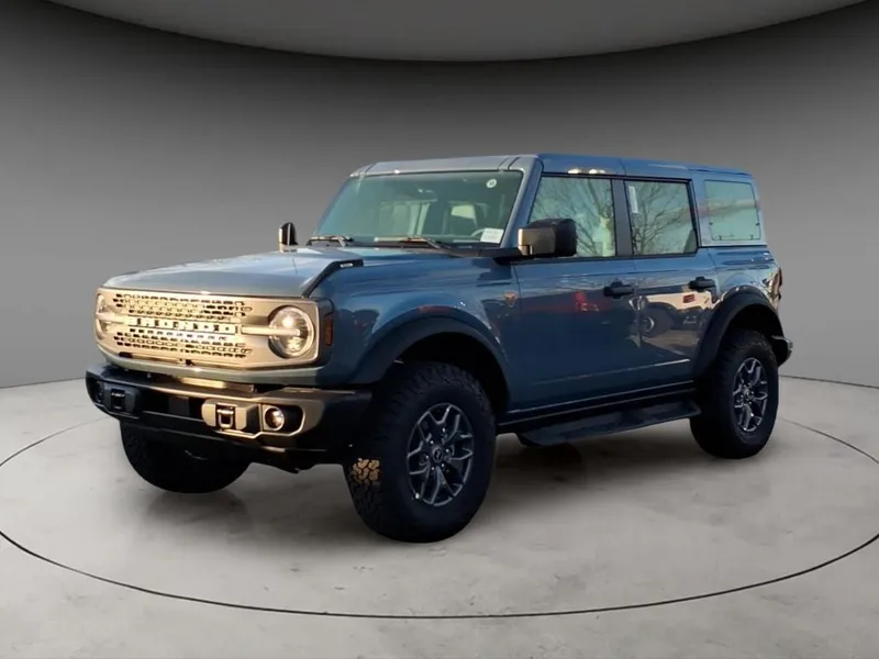 2025 Ford Bronco Badlands in Azure Gray Metallic — front three-quarter view