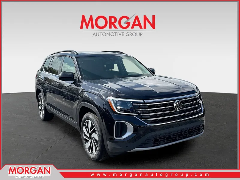 2026 Volkswagen Atlas 2.0T SE w/Technology in Black — front three-quarter view