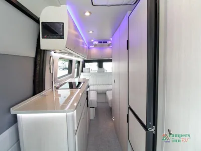2027 Grech RV Strada-ion AWD
