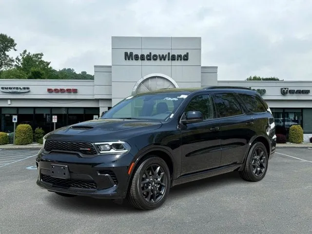 2026 Dodge Durango GT HEMI V8 in Diamond Black Clear-Coat Exterior Paint — front three-quarter view