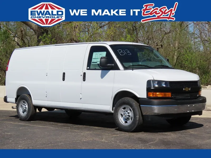2026 Chevrolet Express 3500 Work Van Cargo in Summit White — front three-quarter view