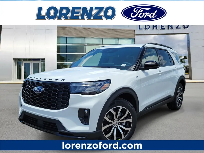 2026 Ford Explorer ST-Line in Star White Metallic Tri-Coat — front three-quarter view