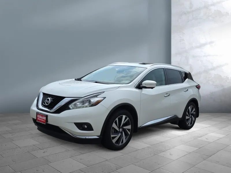 2015 Nissan Murano — front three-quarter view