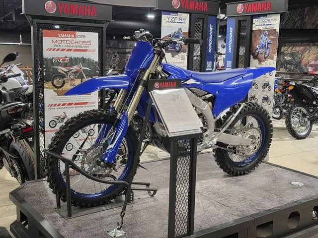 2026 Yamaha YZ450FX — front three-quarter view