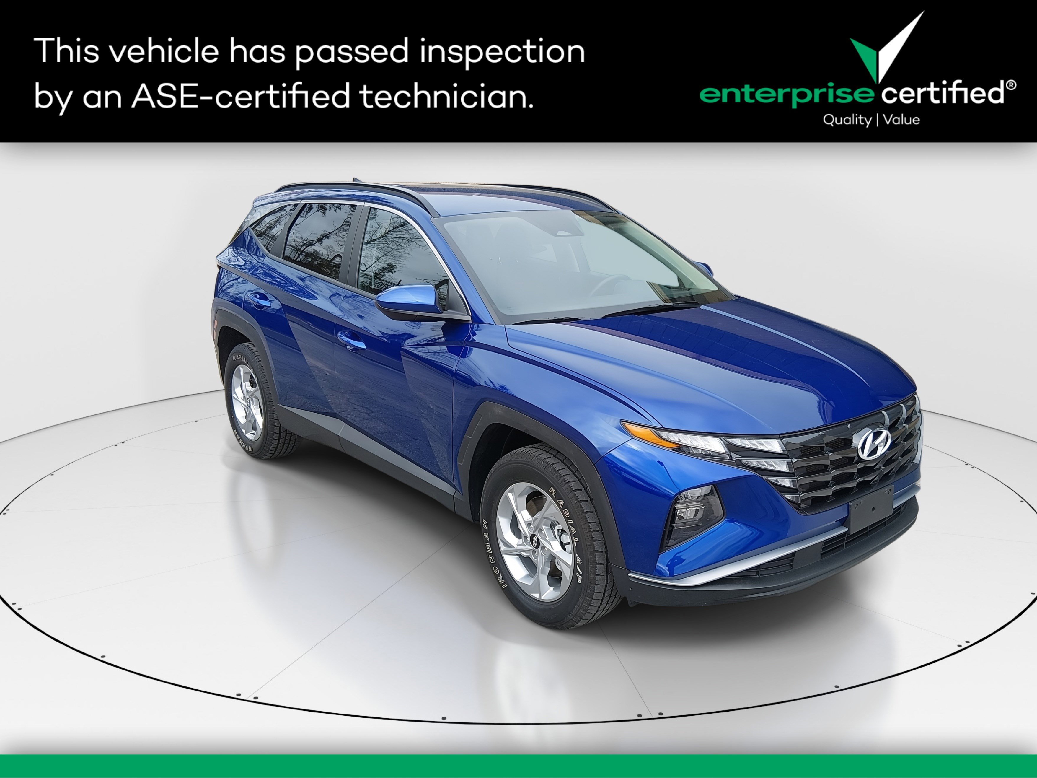2024 Hyundai Tucson SEL AWD — front three-quarter view
