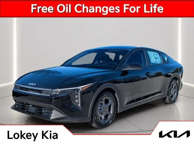 2026 Kia K4 LXS in Aurora Black — front three-quarter view