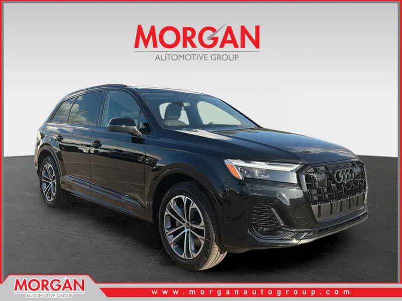 2026 Audi Q7 Premium in Mythos Black Metallic — front three-quarter view
