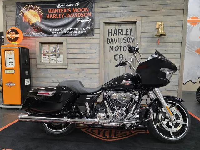 2026 Harley-Davidson® FLTRX - Road Glide® — front three-quarter view