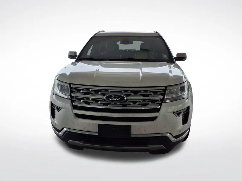 2018 Ford Explorer Limited in Other — front three-quarter view