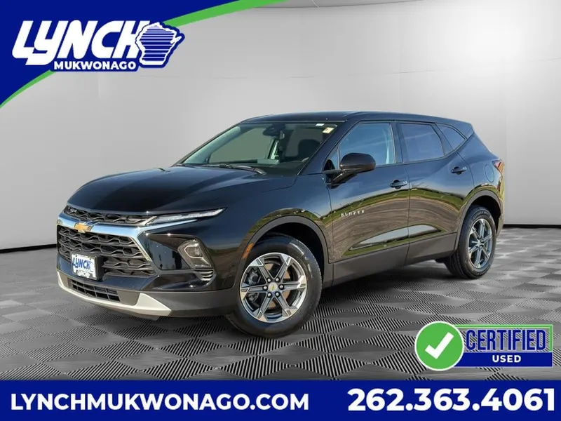 2025 Chevrolet Blazer 2LT in Black — front three-quarter view