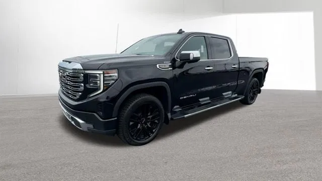 2023 GMC Sierra 1500 — interior view