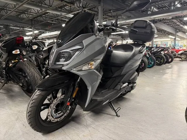 2024 SYM Jet 14 200i — front three-quarter view