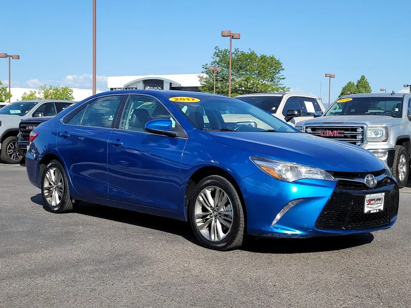 2017 Toyota Camry SE in Blue Streak Metallic — front three-quarter view