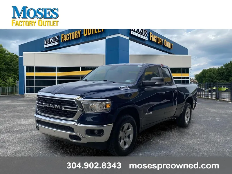 2022 RAM 1500 Big Horn in Patriot Blue Pearlcoat — front three-quarter view