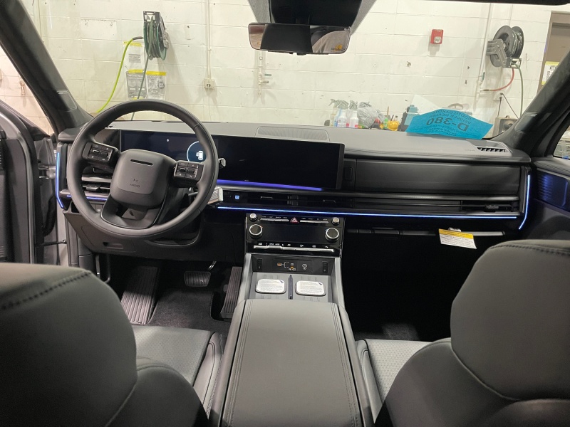 2026 Hyundai Santa Fe Hybrid — photo 12 view