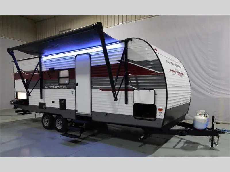 2026 Prime Time RV Avenger LE 24RLSLE — front three-quarter view