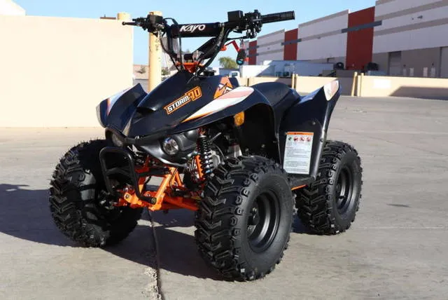 2025 Kayo Fox / Storm 70 — front three-quarter view
