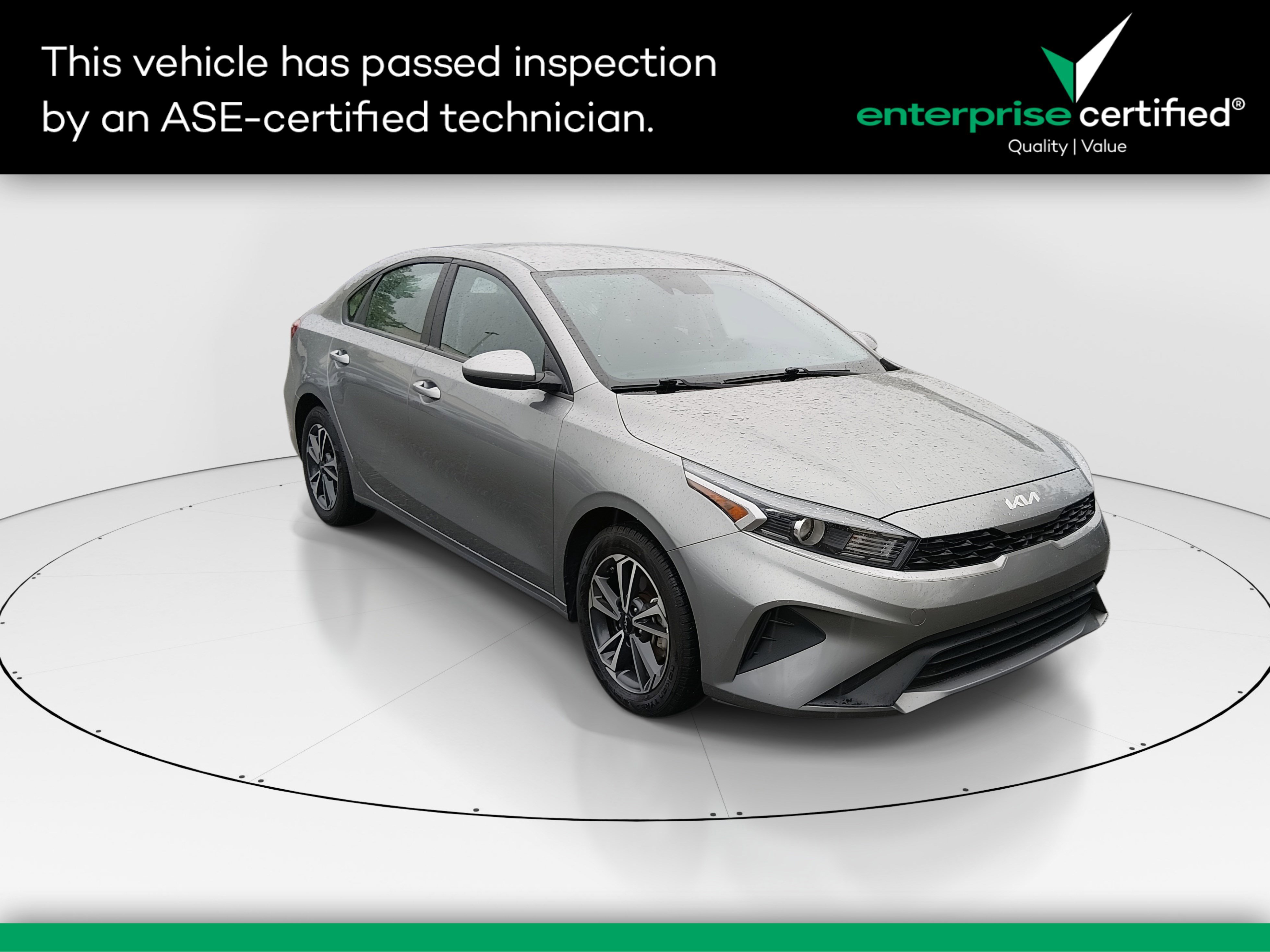 2024 Kia Forte LXS IVT — front three-quarter view