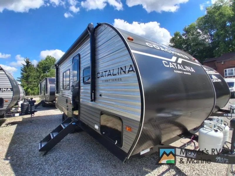 2027 Coachmen RV Catalina Summit Series 8 231BHS — front three-quarter view