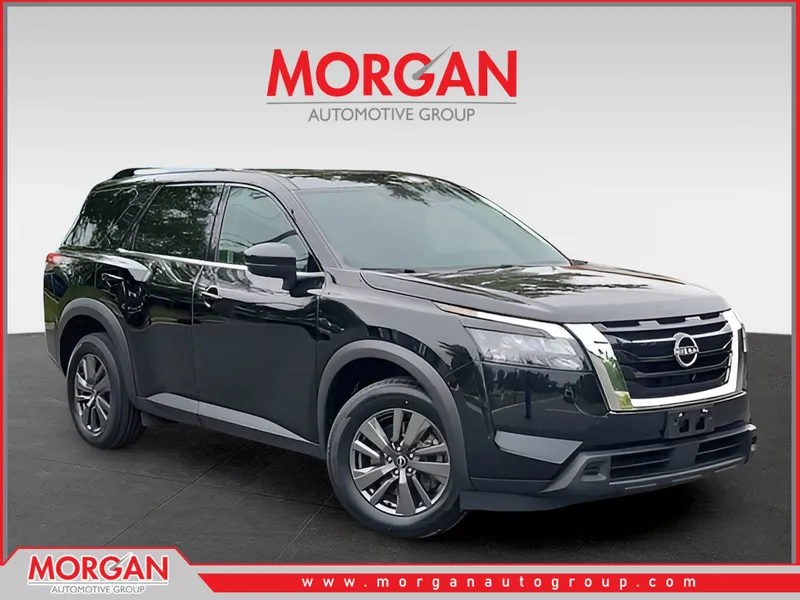2024 Nissan Pathfinder SV in Black — front three-quarter view