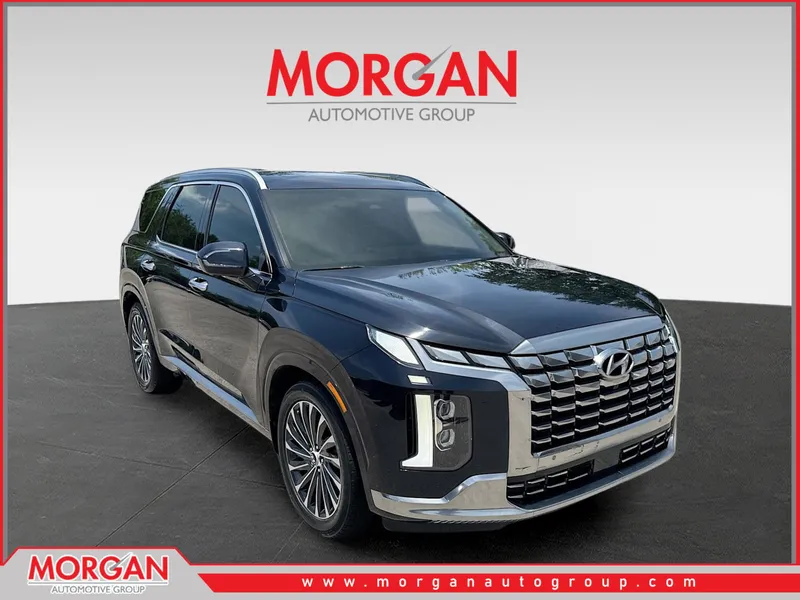 2023 Hyundai Palisade Calligraphy in Moonlight Cloud — front three-quarter view