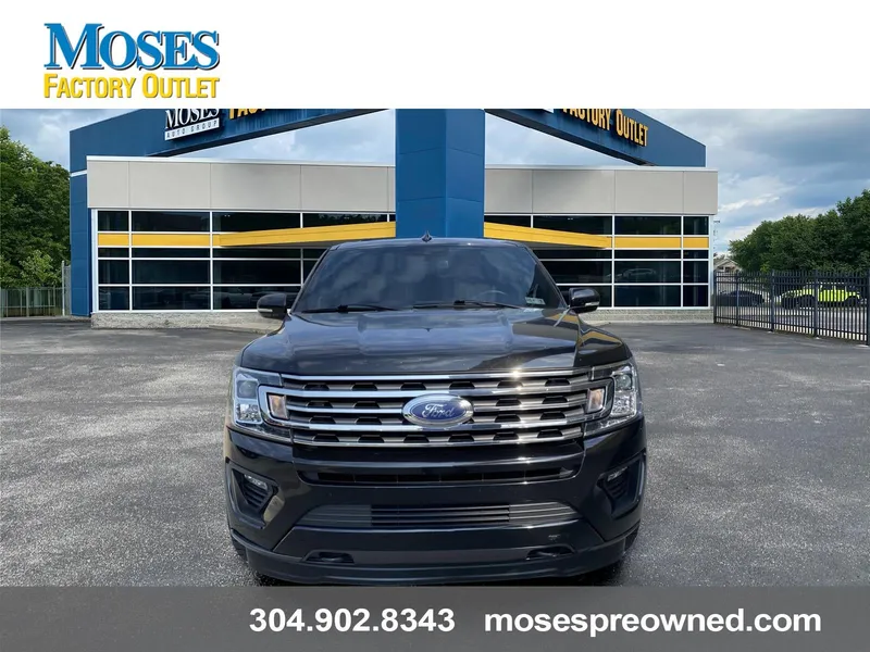 2020 Ford Expedition XLT in Agate Black — front three-quarter view