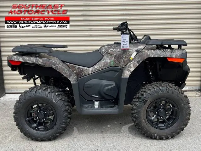 2025 CFMOTO CFORCE 500 Camo — front three-quarter view