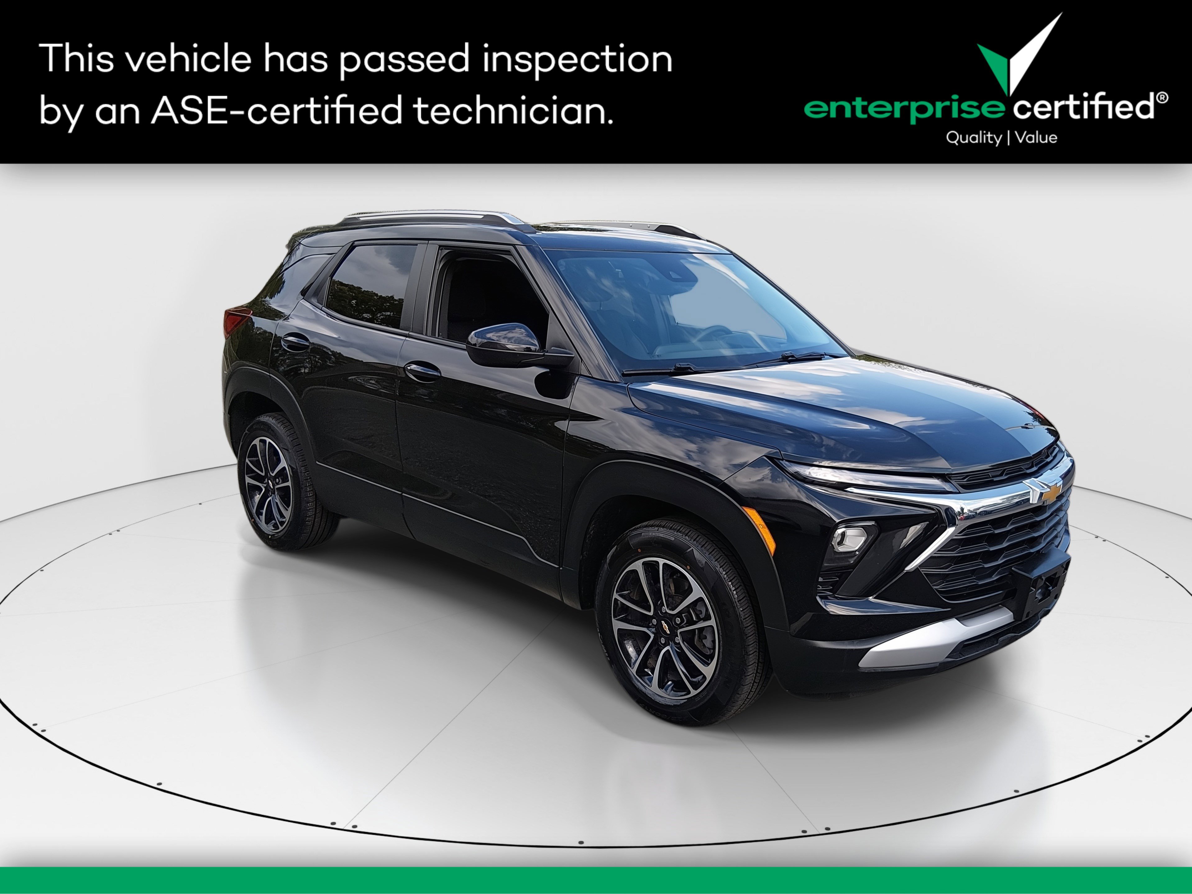 2025 Chevrolet Trailblazer AWD 4dr LT — front three-quarter view