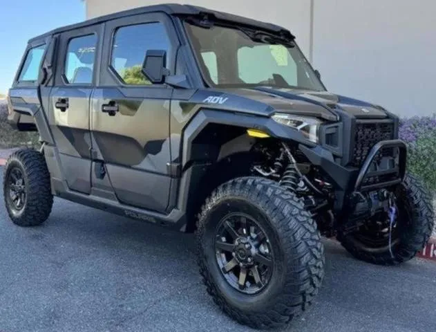 2026 Polaris® XPedition ADV 5 NorthStar — front three-quarter view