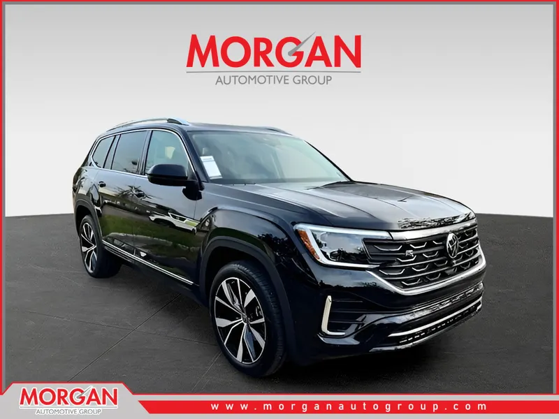 2026 Volkswagen Atlas 2.0T SEL Premium R-Line in Black — front three-quarter view