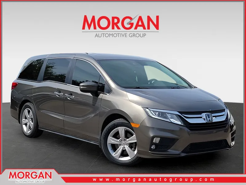 2019 Honda Odyssey EX-L — front three-quarter view