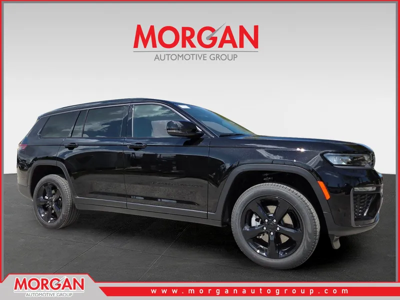 2026 Jeep Grand Cherokee L Limited in Black — front three-quarter view