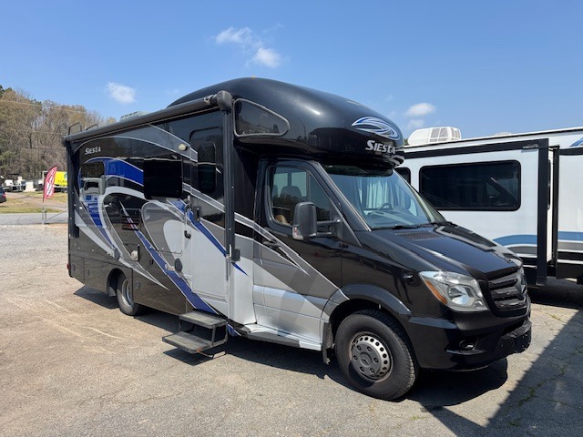 2017 Thor Motor Coach Siesta