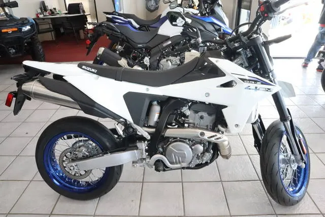 2025 Suzuki DR-Z4SM — front three-quarter view