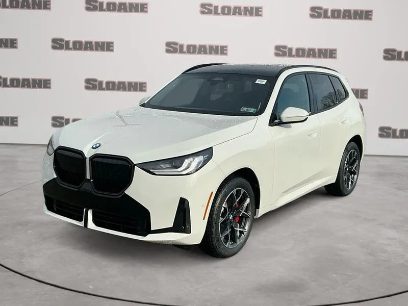2026 BMW X3 30 xDrive in Alpine White — front three-quarter view