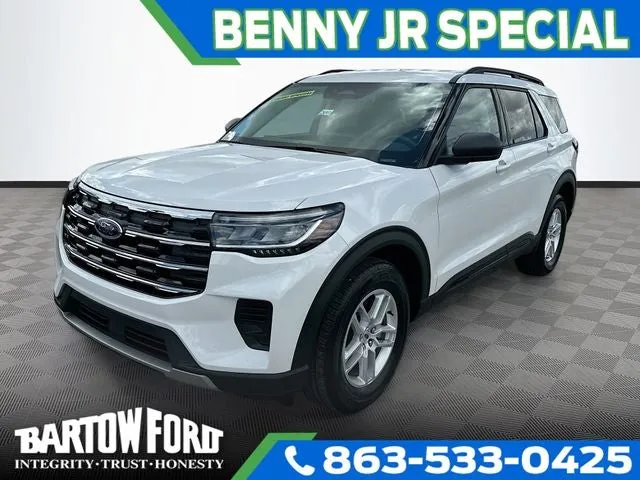 2026 Ford Explorer Active in White Metallic — front three-quarter view
