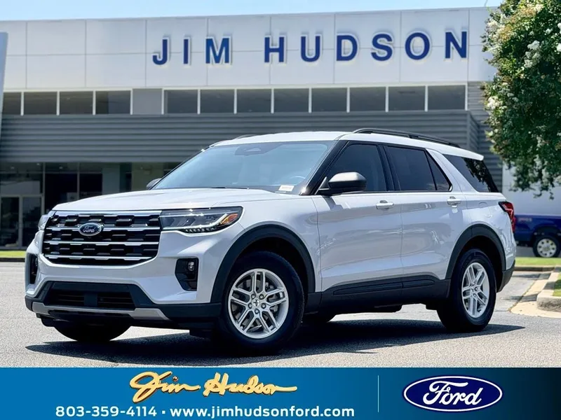 2026 Ford Explorer Active in White Metallic — front three-quarter view