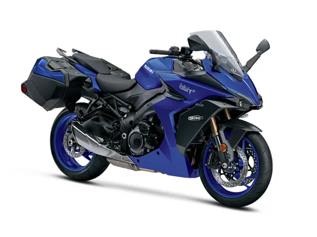 2026 Suzuki GSX-S1000GT+ — front three-quarter view