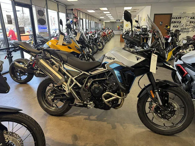 2026 Triumph Tiger 900 Alpine Edition — front three-quarter view