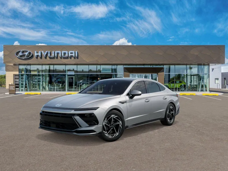 2026 Hyundai Sonata SEL Sport in Aero Silver — front three-quarter view