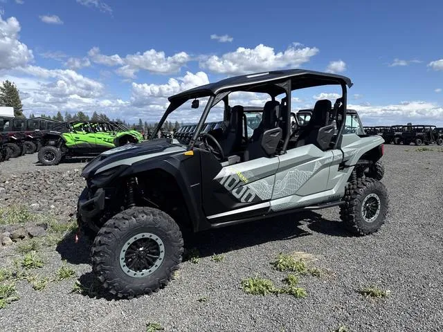 2026 Yamaha Wolverine Rmax4 1000 Xt-R