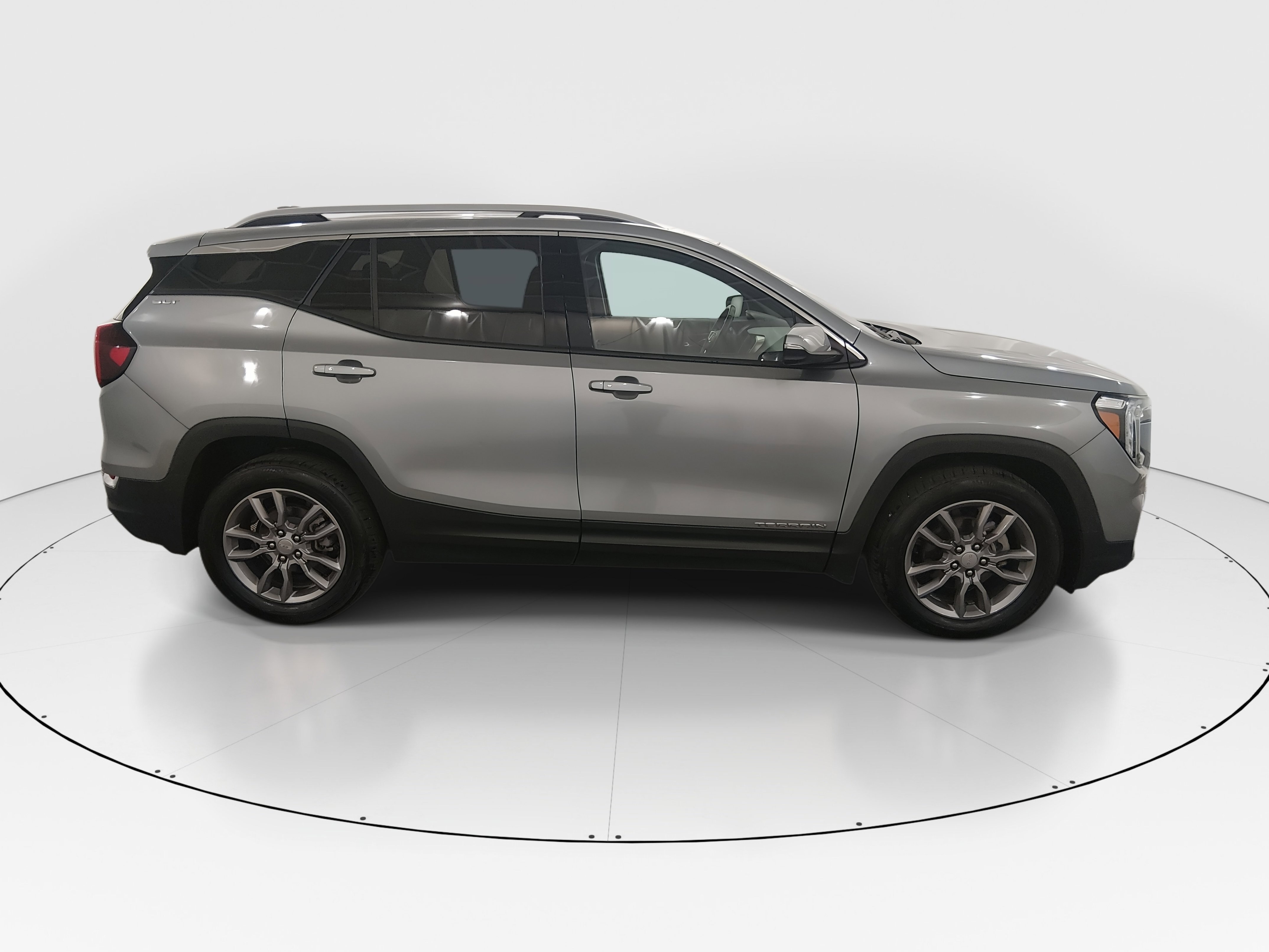 2024 GMC Terrain — photo 8 view