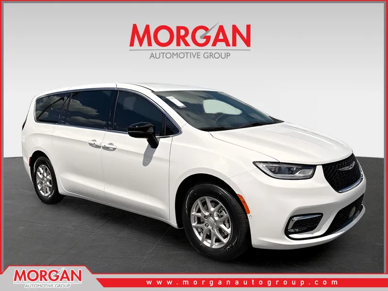 2026 Chrysler Pacifica Select in White — front three-quarter view