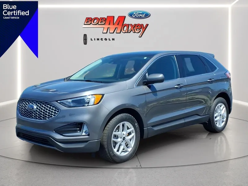 2023 Ford Edge SEL in Gray Metallic — front three-quarter view