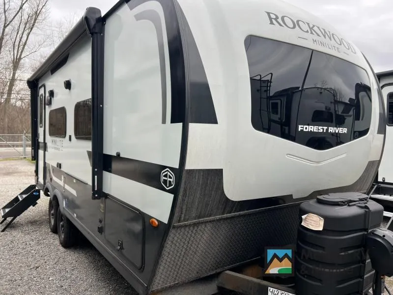 2026 Forest River RV Rockwood Mini Lite 2109S — front three-quarter view