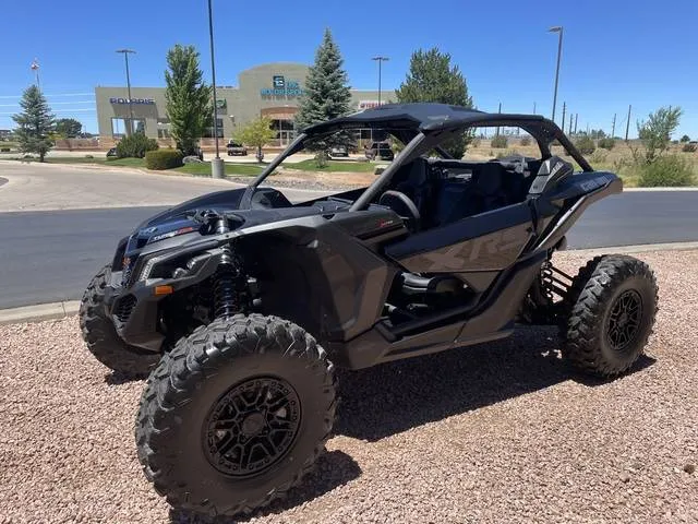 2026 Can-Am® Maverick X3 X rs Turbo RR Triple Black_7.6 in.
