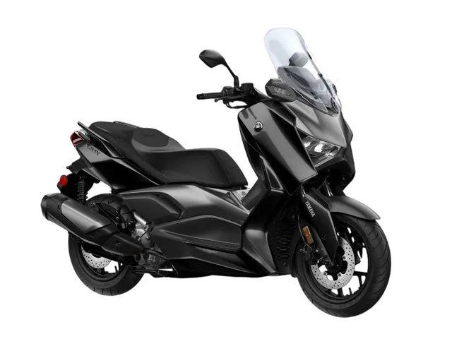 2026 Yamaha XMAX — front three-quarter view