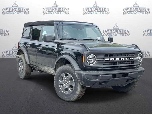 2026 Ford Bronco Big Bend in Black — front three-quarter view