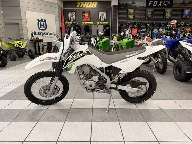 2026 Kawasaki KLX®140R — front three-quarter view