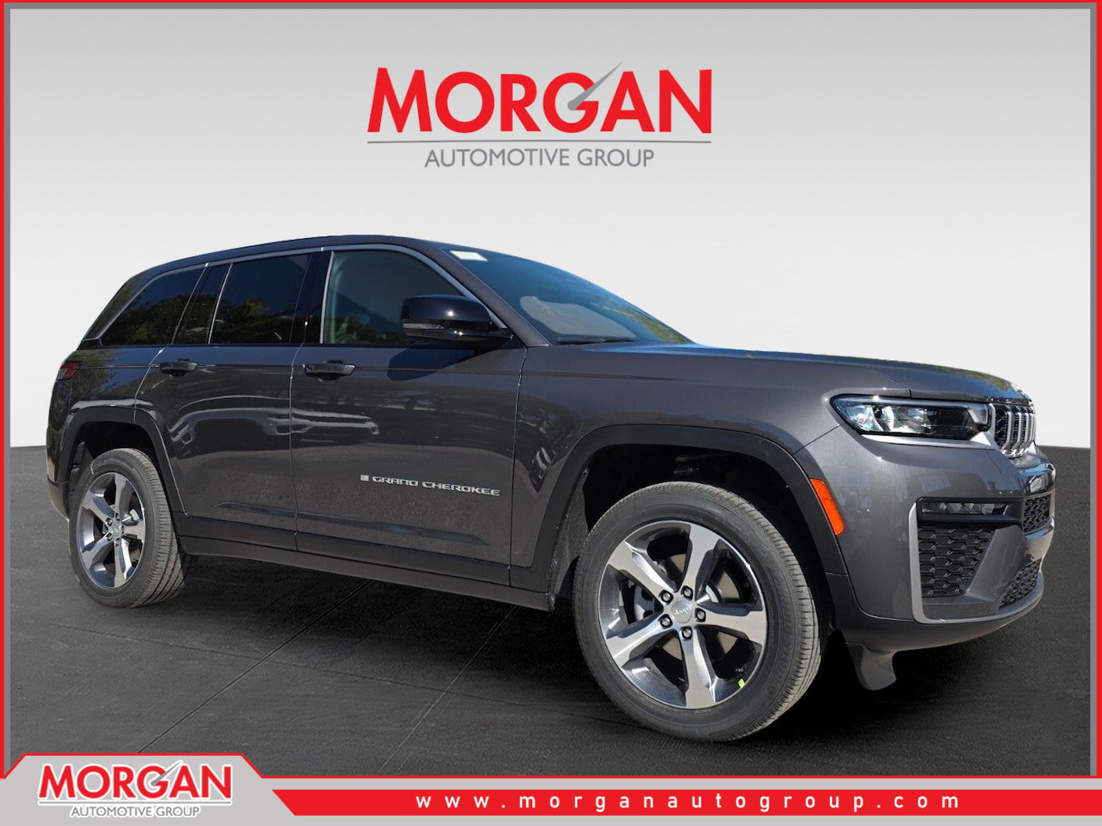 2026 Jeep Grand Cherokee Limited in Gray — front three-quarter view